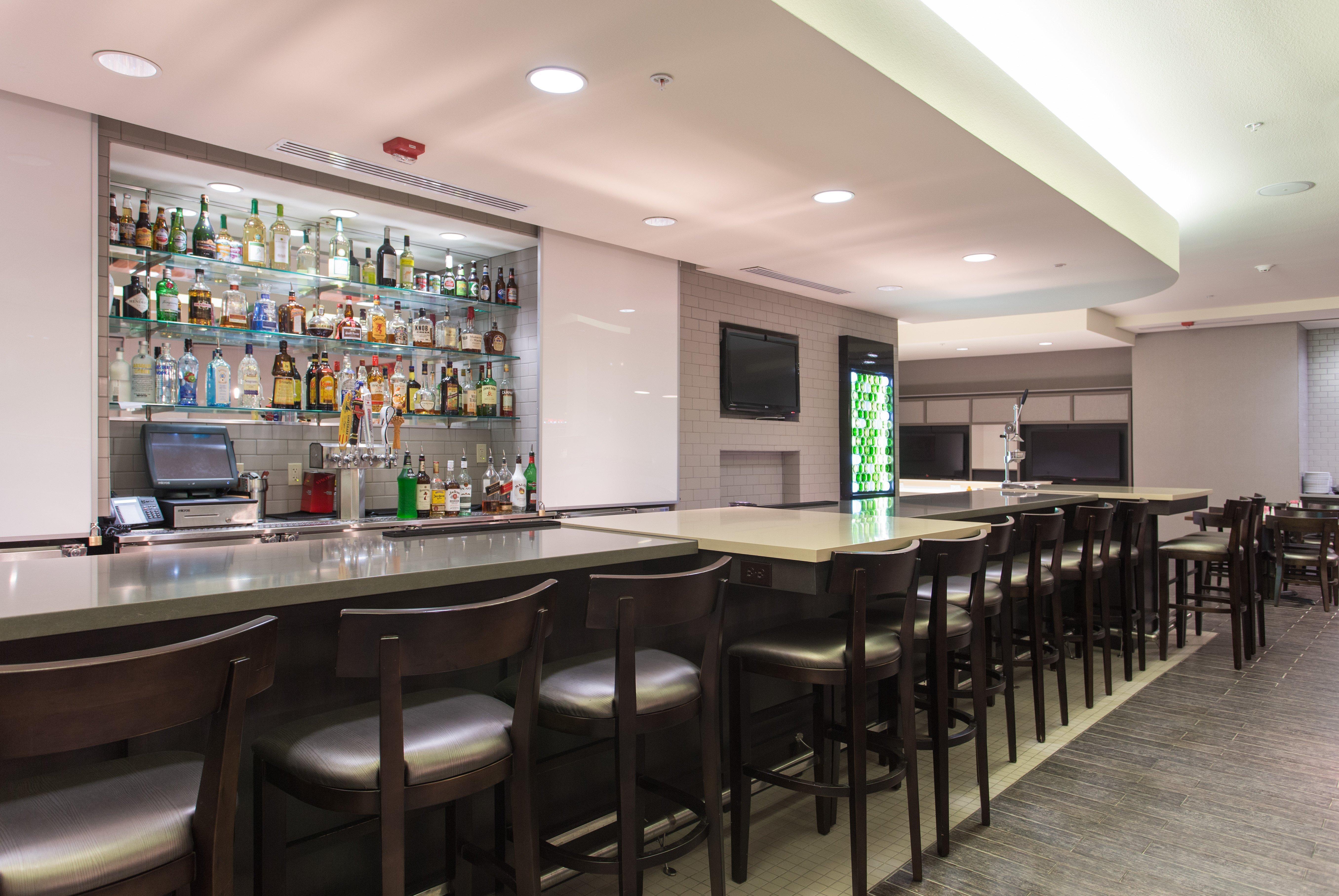Hotel Arkansas Convention Center By Ihg 3*