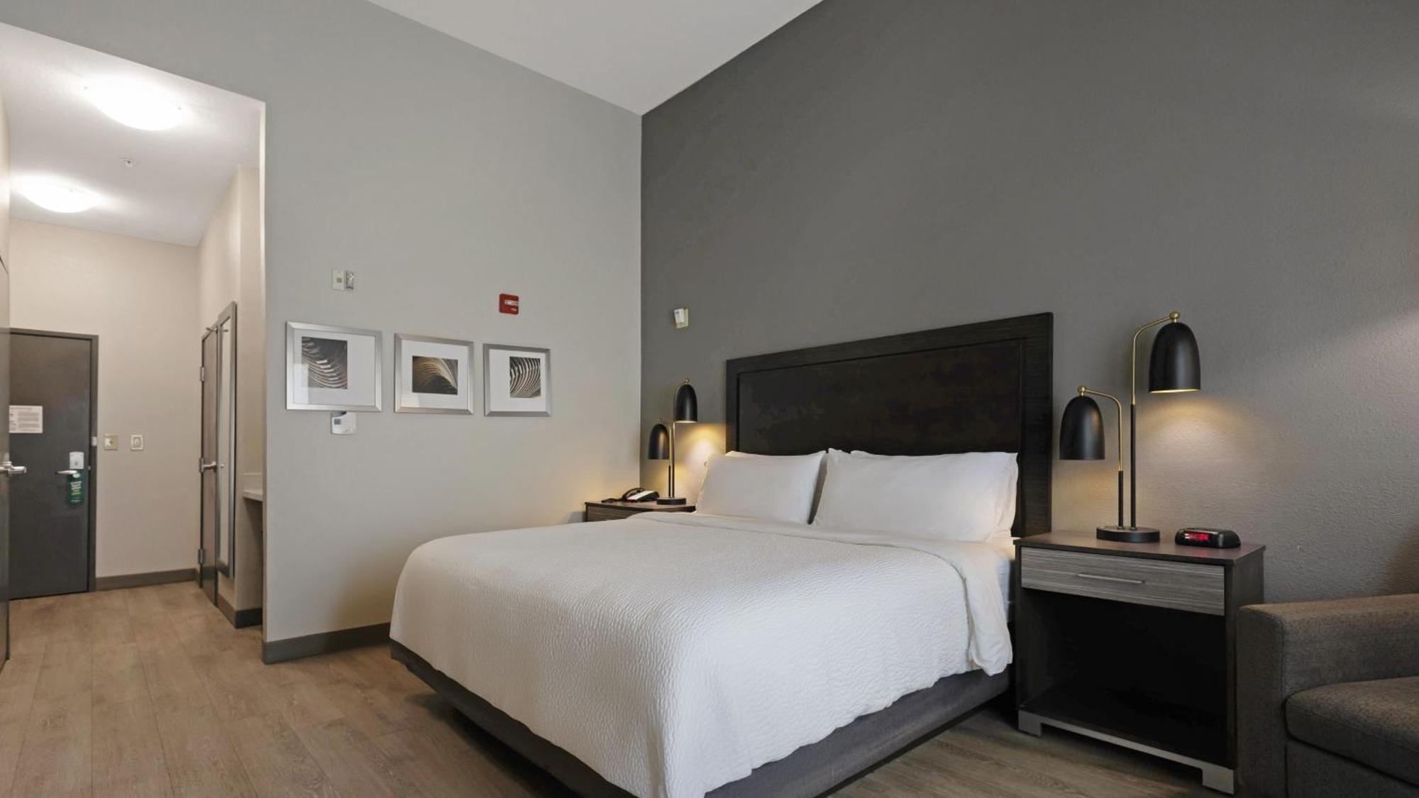 Arkansas Convention Center By Ihg Hotel Texarkana